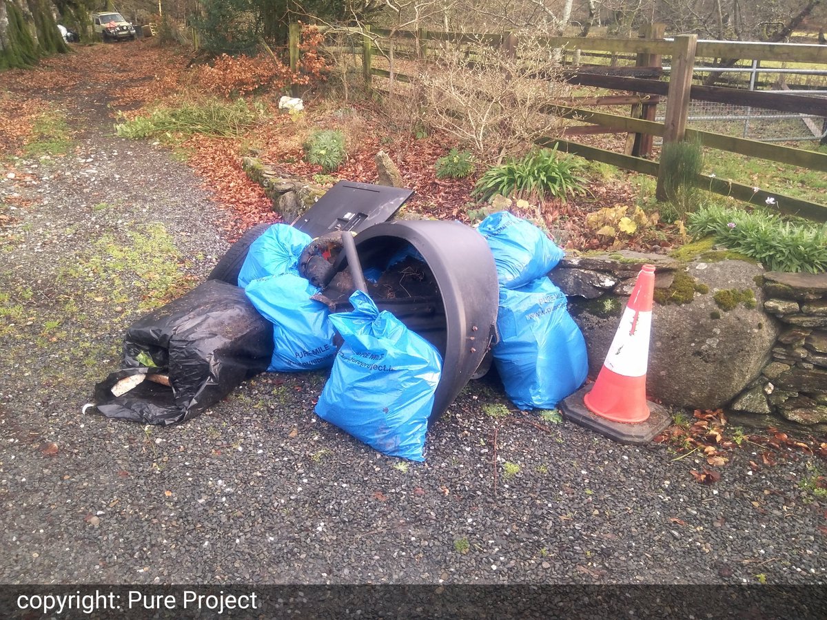 PureProject1's tweet image. Another Pure Truck Collection for the Donard Glen Pure Mile Volunteers with over 10 bags of litter and rubbish removed from their many, many, Pure Mile Roads – they never stop cleaning up our environment