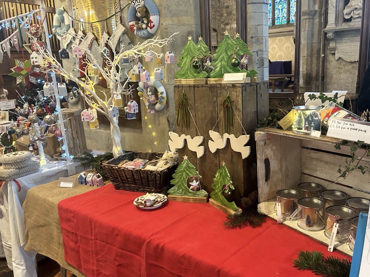 bethanyschkent's tweet image. Our Young Enterprise team ‘Jupiter’ had a brilliant day at the Goudhurst Christmas Fair on Saturday, they nearly sold out and represented the School wonderfully. 🎄 Huge congratulations to the team, and thank you to everyone who supported them! 🌟

#bethanyschool #youngenterprise