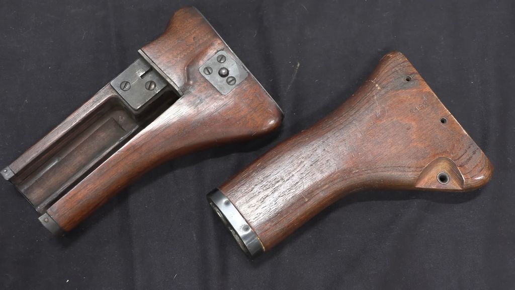 Southwood_'s tweet image. youtu.be/Xdwx17V_7VY 
フォーガットンウエポンさんがアメリカ国が1946年に試作したT44という機関銃を紹介しています
ストックはオリジナルを改造したものではなく完全に新造されたものなんだそうです