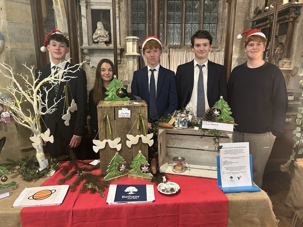 bethanyschkent's tweet image. Our Young Enterprise team ‘Jupiter’ had a brilliant day at the Goudhurst Christmas Fair on Saturday, they nearly sold out and represented the School wonderfully. 🎄 Huge congratulations to the team, and thank you to everyone who supported them! 🌟

#bethanyschool #youngenterprise