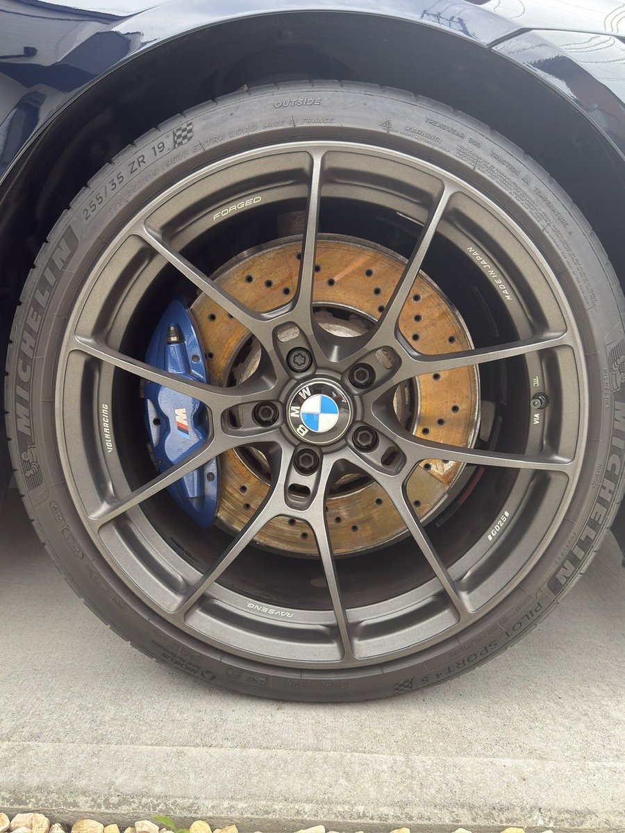 きょん tweet media