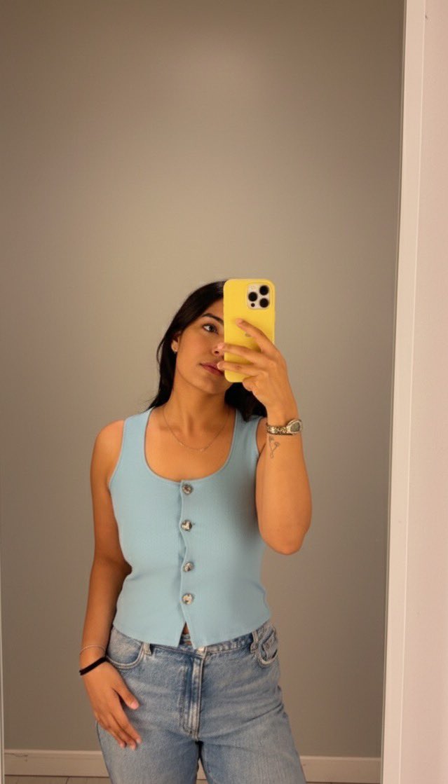 ShwetaKukreja_'s tweet image. Last week camera roll crumbs: