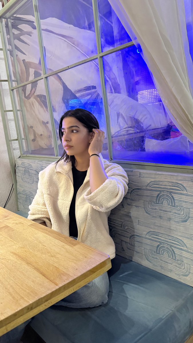 ShwetaKukreja_'s tweet image. Last week camera roll crumbs: