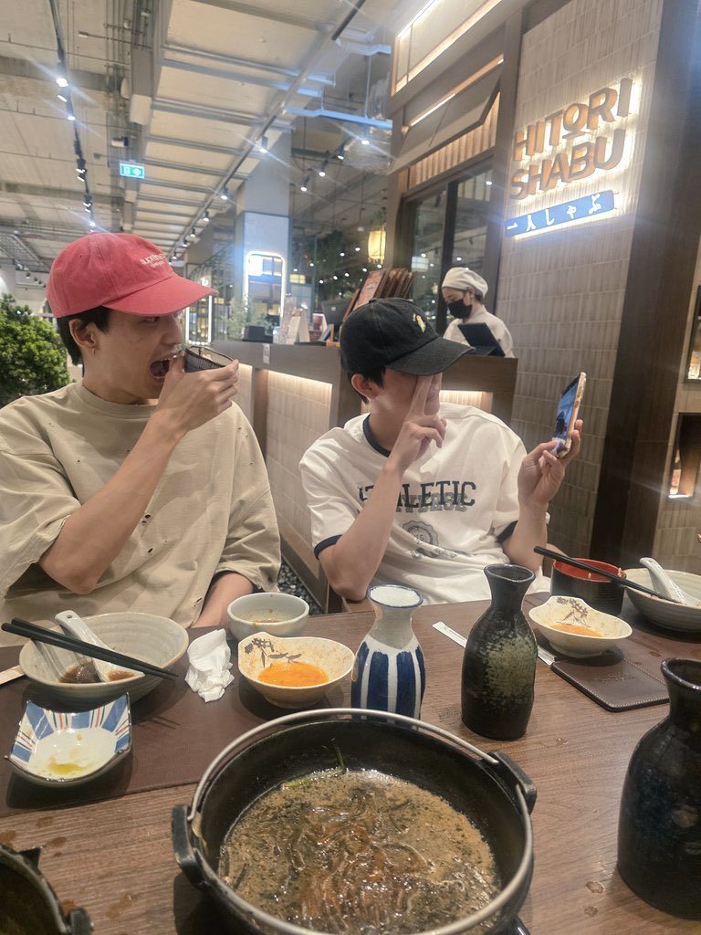 March_6code's tweet image. Dinner check 

#francnrp #savesaisawat #SaveFranc