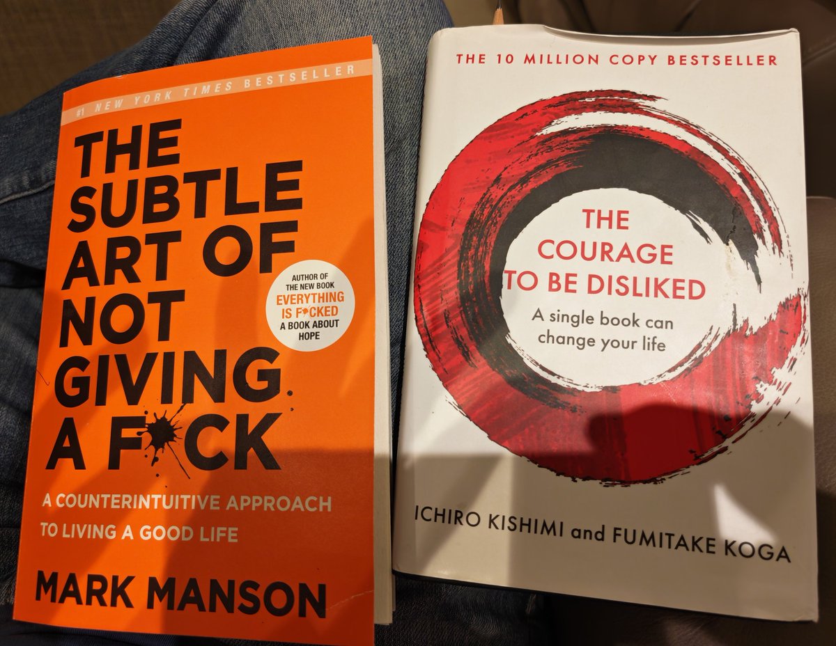 VineetArora09's tweet image. Current Parallel reads...both similar thoughts with a fine line differentiating them.

#LifeHack #selflove #readingroom
