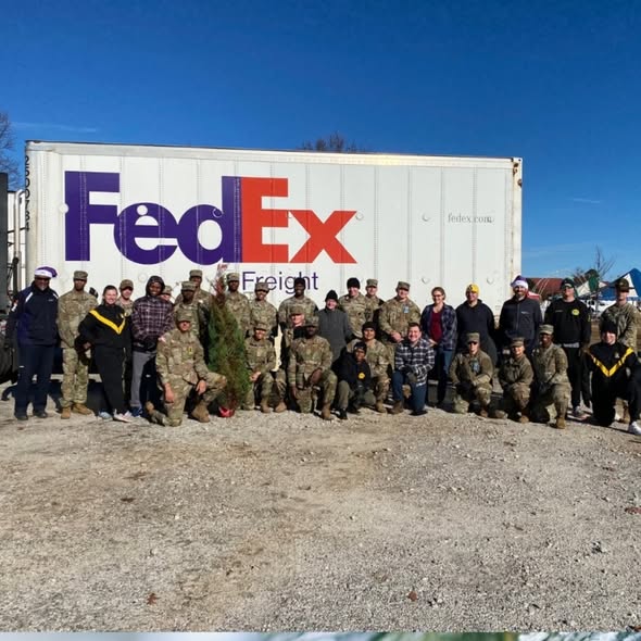 Trees4Troops's tweet image. Partner spotlight, @FedEx. Their teams turn miles into moments, delivering donated trees to military families every season. Learn how freight makes it happen: fedex.com/en-us/shipping…
 🎄

Who would you thank on the FedEx crew today?

#TreesForTroops #SupportOurTroops #FedExCares