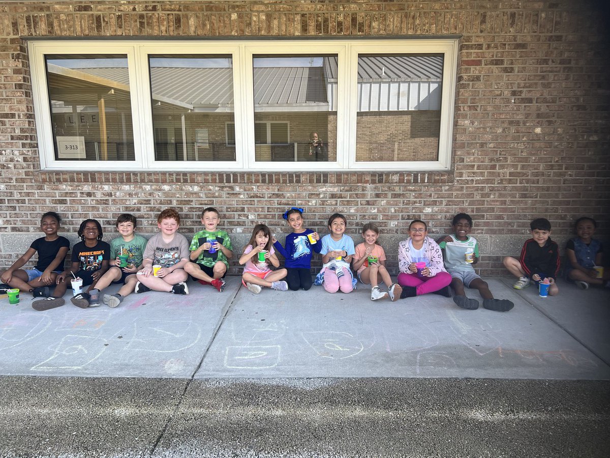 Our students had the best day ever enjoying a cool treat from Kona Ice! Thank you for bringing smiles, sweetness, and excitement to our campus!