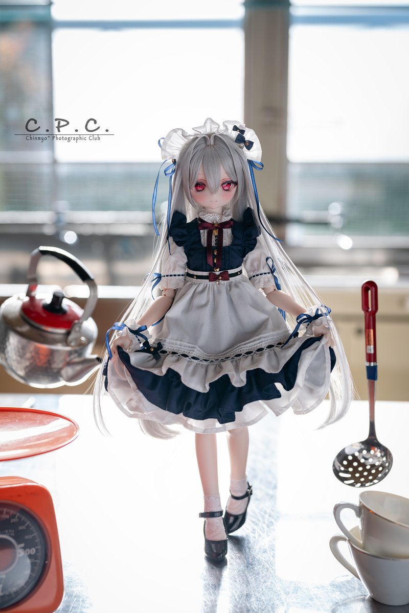 瀟洒なメイドさんのお料理教室🍳
#まおなぎ会 #めろっ娘 #ナナイロテントウ