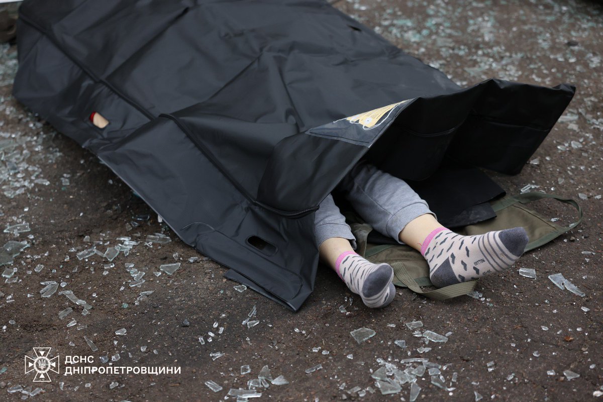 Dnipro - this morning. 

Like me, I'm sure you put your little kids socks on every morning. 

Don't give up on Ukraine.