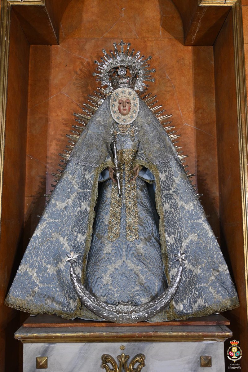 Nuestra Señora de la Paz ataviada por D. Enrique Jaén para el tiempo de Adviento y la festividad de la Inmaculada Concepción.

Reina de la Paz, ruega por nosotros

📸 <a href="/amembri96/">Antonio Membrillo</a>