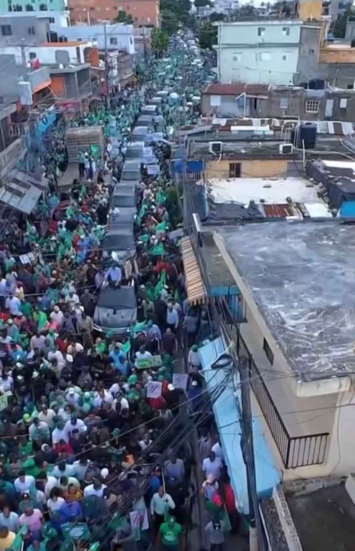 Leonel Fernández #MarchaFP #MarchaDelPueblo #FuerzaDelPueblo #YoVoyMarchaDelPueblo