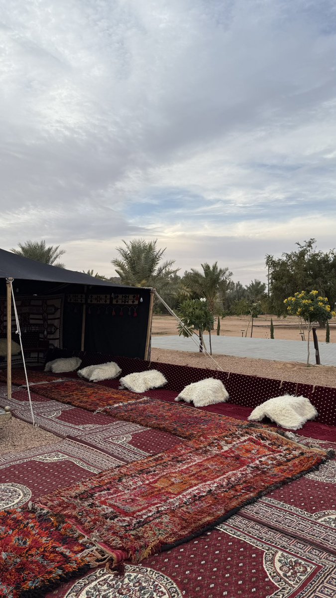 اللهٌم أرني عجائِب قُدرتك في تَيسير ما تَمنيت 
 وسخّر لي من حظوظ الدنيا أجملها