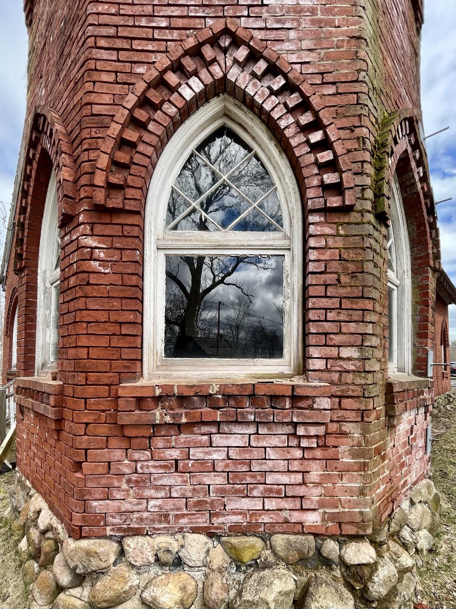 plisder's tweet image. #WeekWforWindows #alphabetchallenge