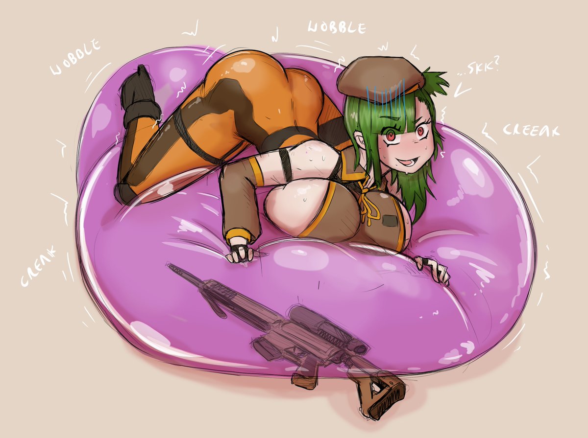 IjnKako's tweet photo. Belka would do anything for SKK, even if she doesn't get it! https://t.co/uQUxt620zj