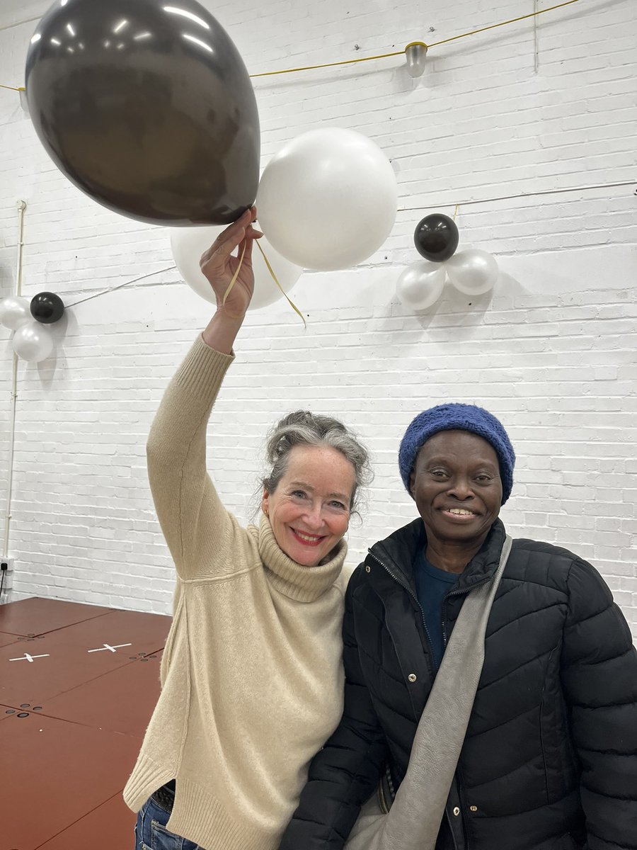 WorgInfo's tweet photo. Congratulations to all of @RCKFood4U volunteers who’ve cooked &amp; delivered food for so many in our area &amp; beyond, easing many difficulties &amp; challenges. The 2yr anniversary party was attended by @BishopSouthwark, @coyleneil, @RotherhitheCC, with @LucindaSieger providing live music https://t.co/UqrL4DOuCH