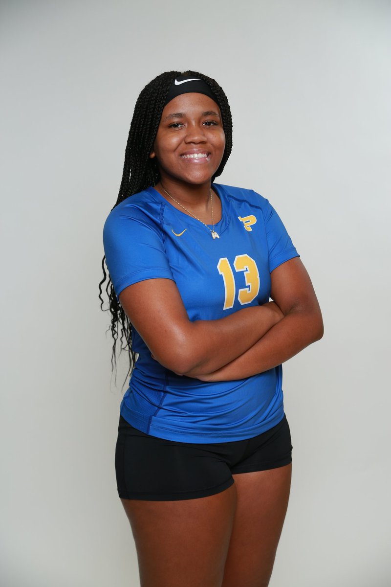 Congratulations to Senior Outside Marley Hill on officially committing to play at Vermont State Castleton next year!! Awesome accomplishment!!