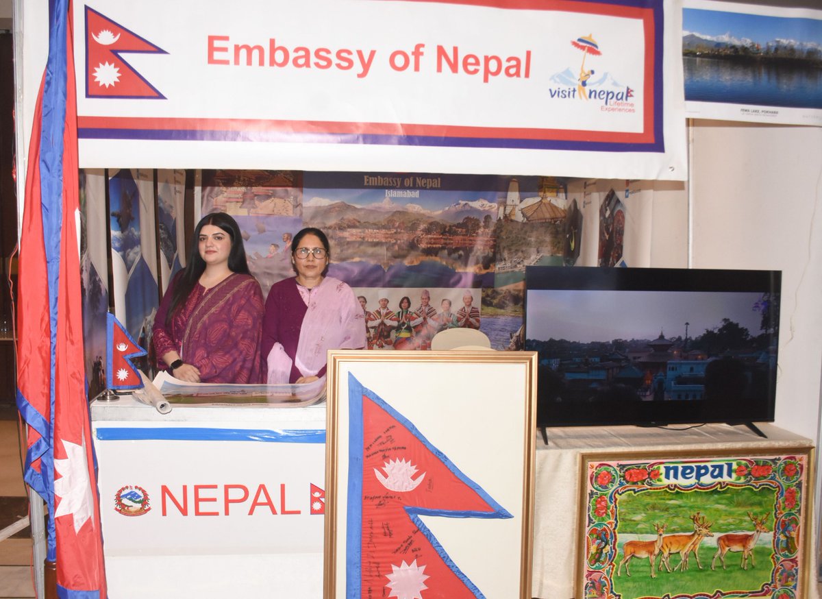 NepEmbIsb's tweet image. The Embassy showcased Nepal's major tourist attractions at the Global Destinations Expo 2025 in Islamabad! Organized by Pakistan Tourism Development Corporation and Discover Pakistan HD TV, the event brought together many diplomatic missions and local agencies.