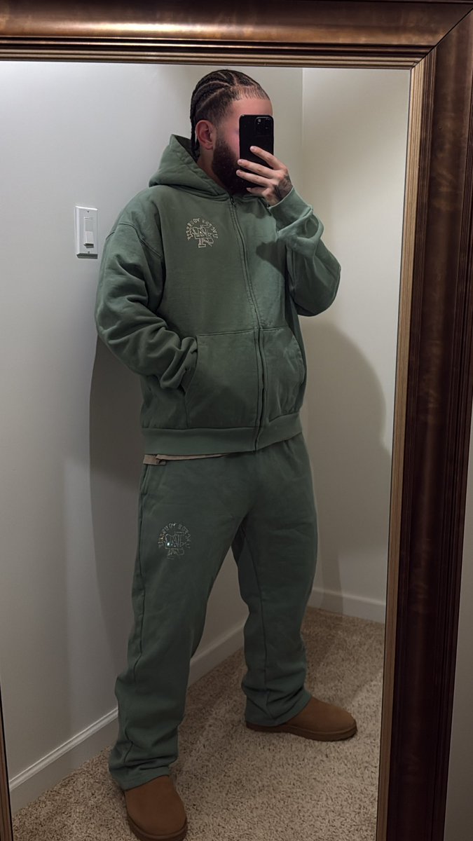 yaboyzekee's tweet image. Made this last night