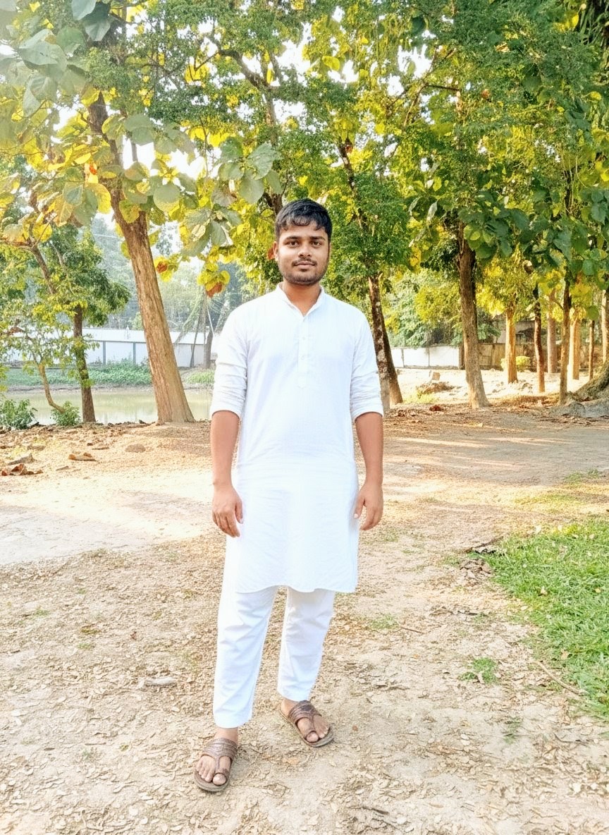 মৃত্যু সুনিশ্চিত জেনেও অনিশ্চিত পৃথিবী  
নিয়ে কত ব্যস্ত আমরা 🥹🥲