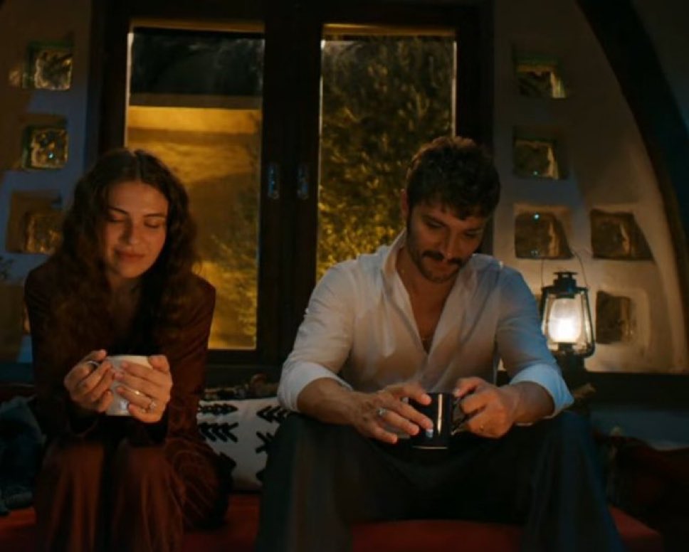 the_mona8's tweet photo. DONT GIVE ME HOPES HOES I CANT TAKE IT ANYMORE THIS IS SO CUTE
#HalefKöklerinÇağrısı https://t.co/5pRQh6e4BT
