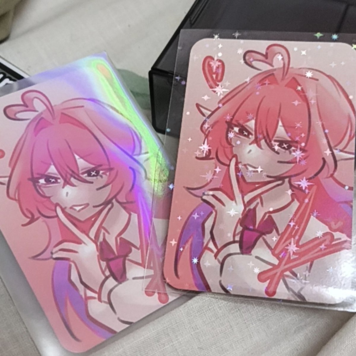 HII GUYS,    its been awhile!

just a short announcement that ill be helping out in my school booth in this year's Comic Fiesta!

to anyone interested, ill be giving out free melem photocards! (limited stock, first come first serve)

(1/2)