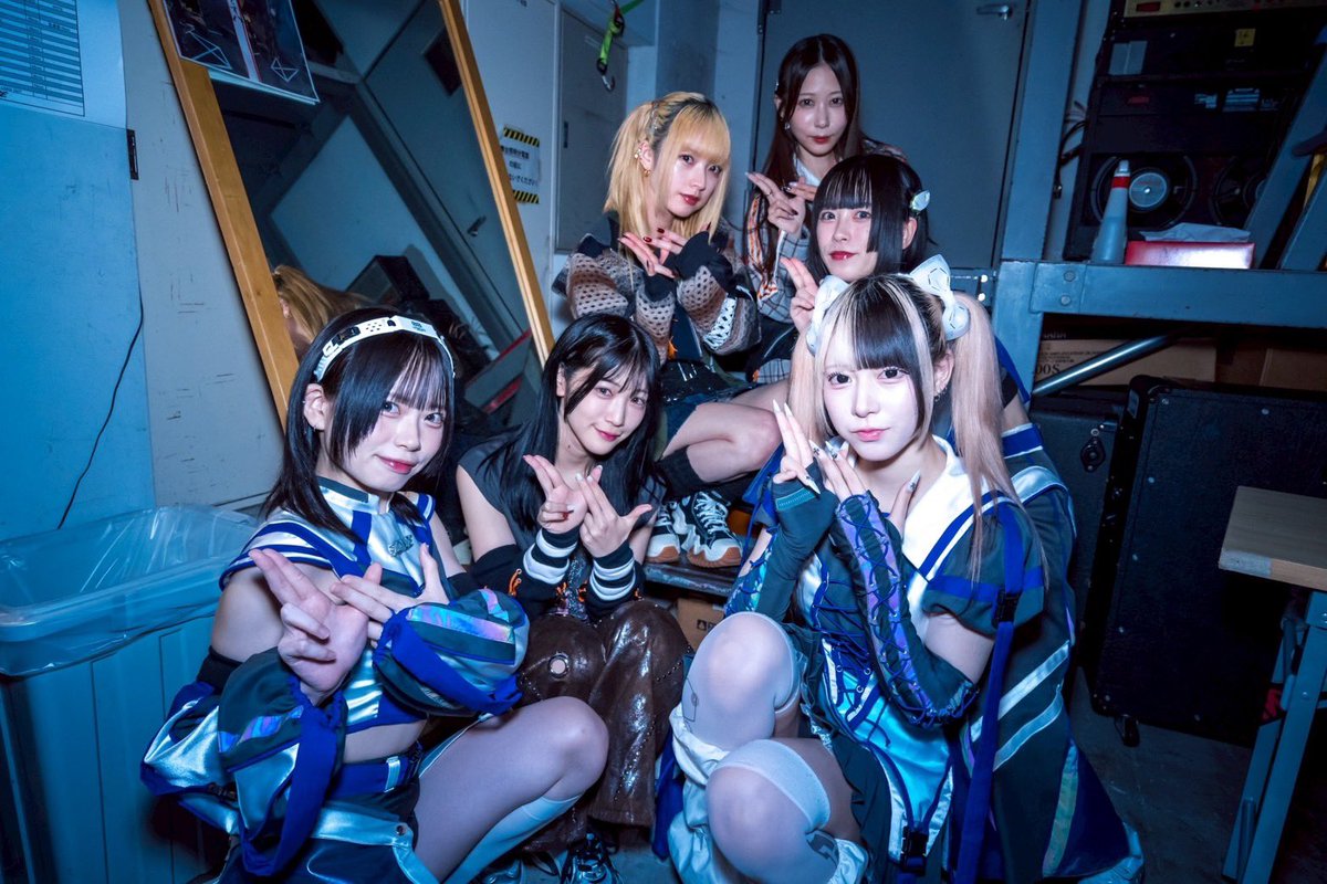 quubi_o's tweet image. .LiNIXLiNE. presents『COLORLiNIX』 ありがとうございました!!🦊🪐

 #Quubi