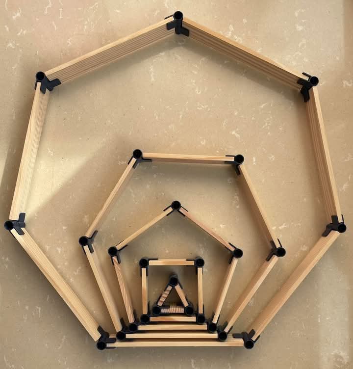 Regular Polygons up to n = 7
More here math1089.in/geometry-is-be…

#math1089 #math #maths #mathematics #spiral #Fibonacci #fibonaccisequence #newbooks #regular #polygon