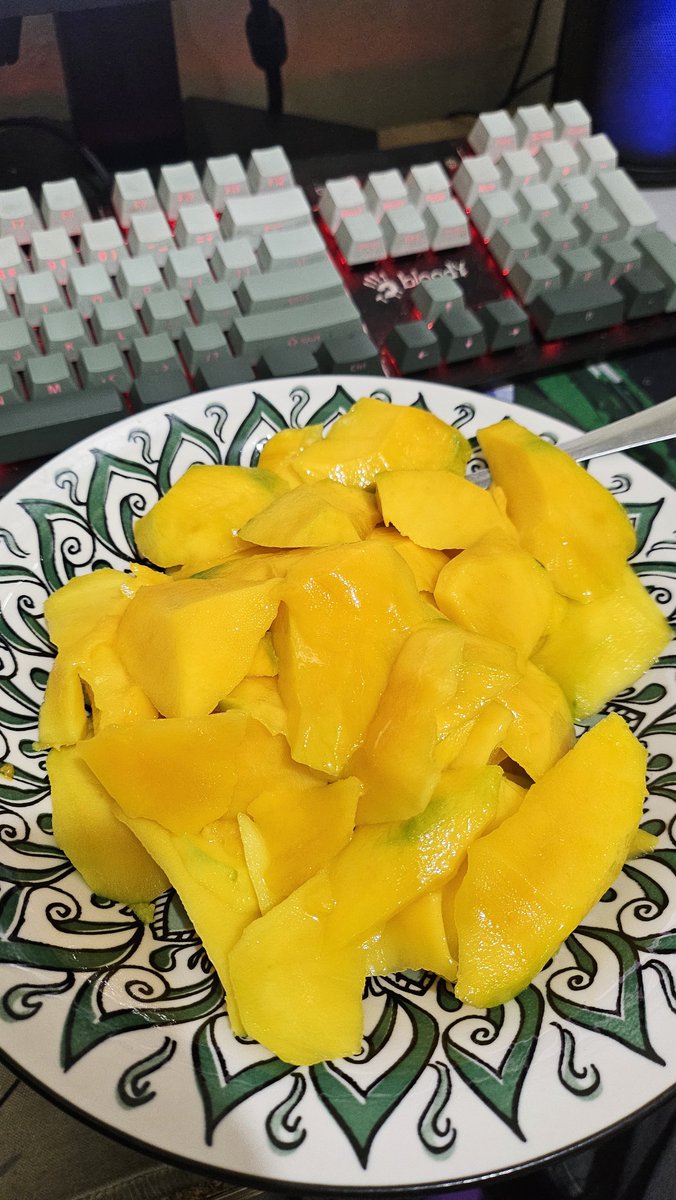 Manisssnyaaa 🫶🏻🥭