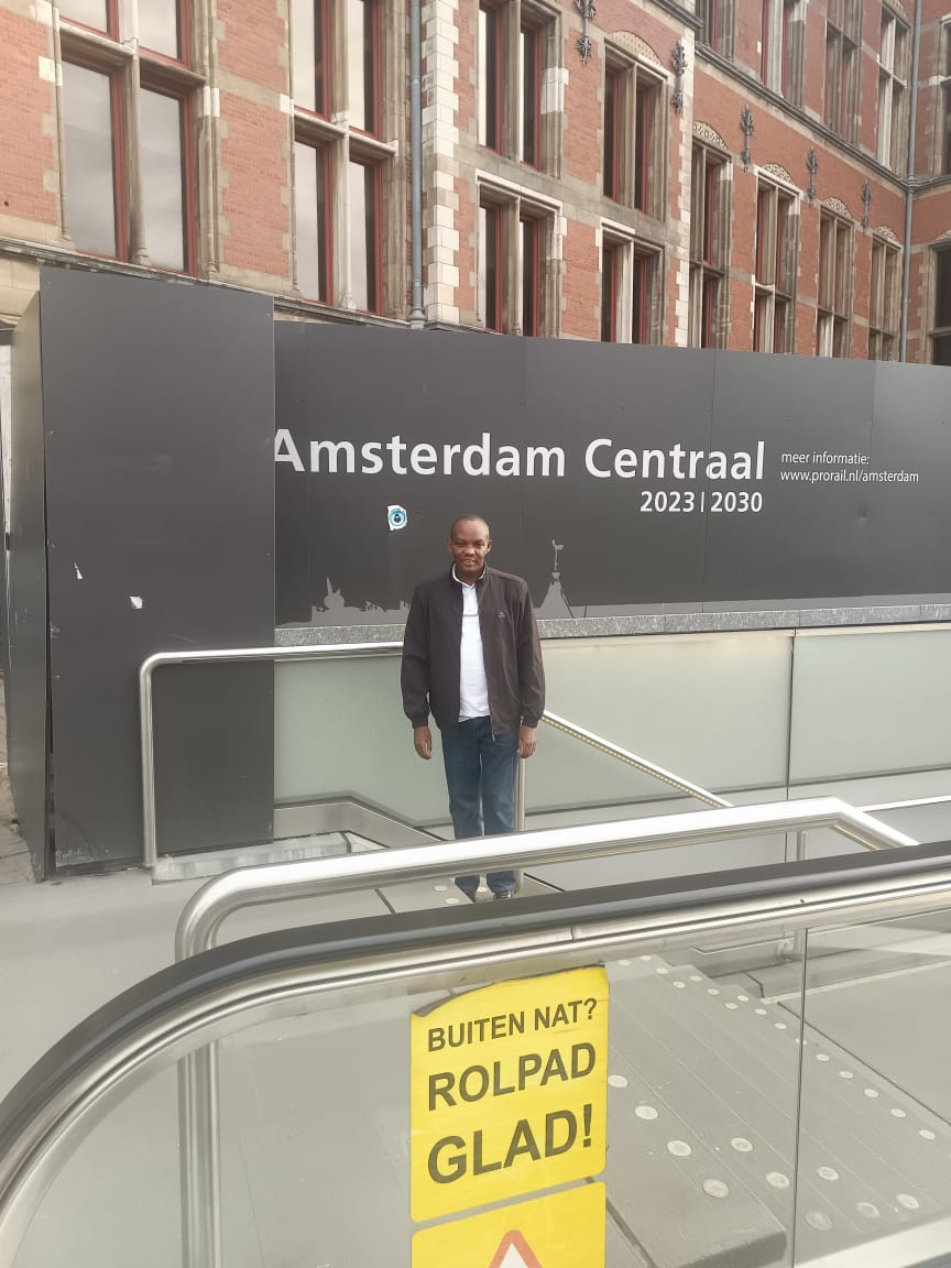 peaceduiniative's tweet photo. Recently, our time in Europe offered unforgettable moments of learning, connection, and deep reflection. After gathering with fellow  leaders in Paris, France, we continued our journey to Amsterdam, Netherland, where we had the profound opportunity to visit the Anne Frank Museum. https://t.co/vd2knLqA39