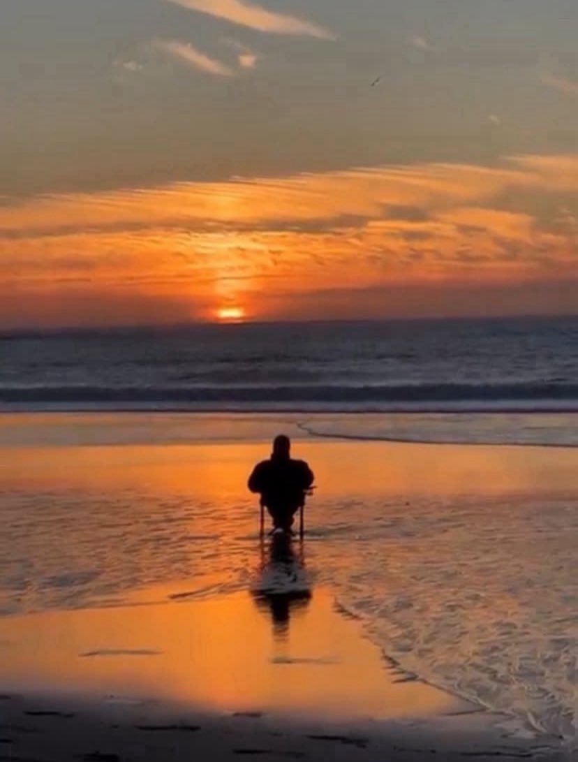 Tartışmalardan kaçındığım bir 
aşamadayım. 😔
Bana fillerin uçabildiğini söyleseniz bile. 
Kesinlikle haklısınız derim."😉😇

İyi akşamlar dostlar 🌙🙋🤷‍♂️
#pazartesi