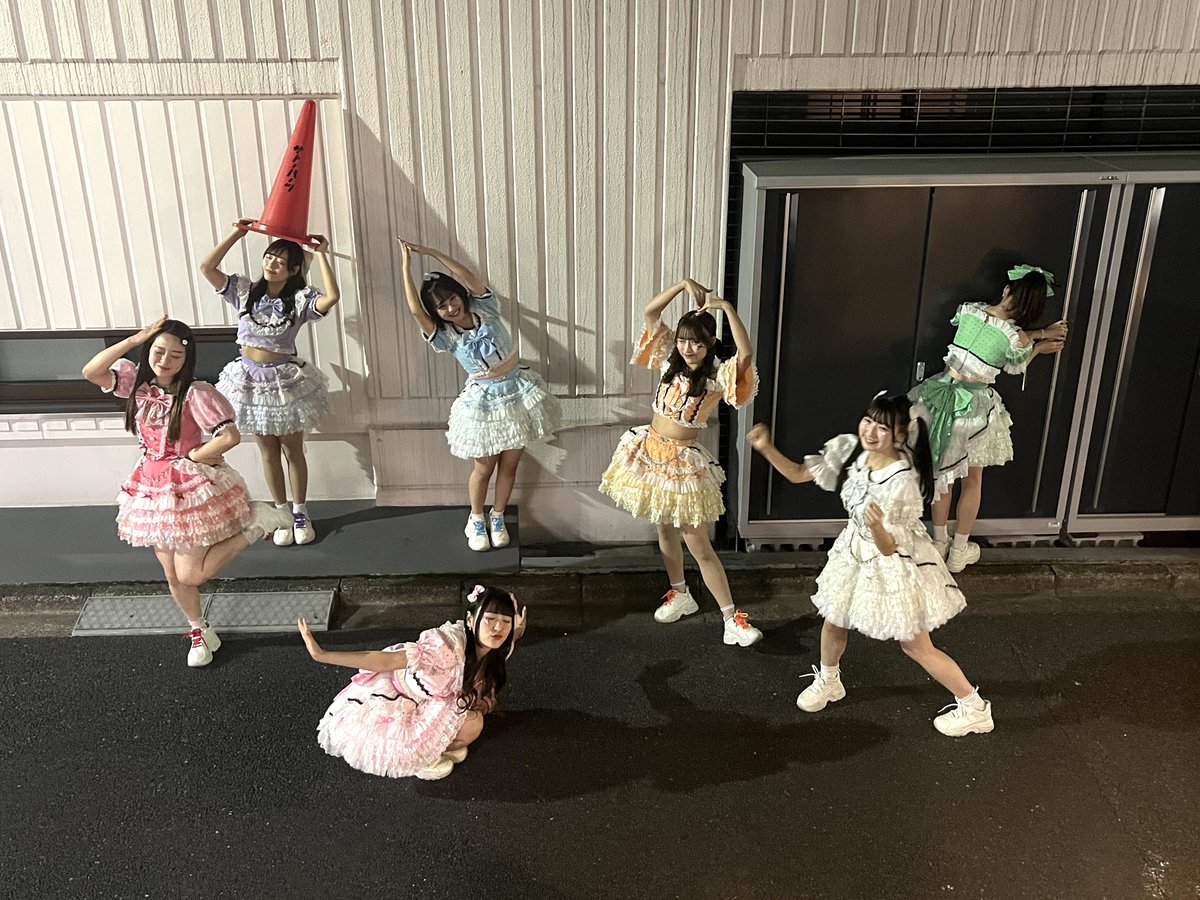 ぱらぱらぴー　到着まで10-14日 Poppin' Parade 【公式】5/8 白金高輪SELENE b2 (@official_popipa