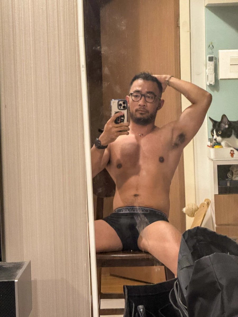 ไม่ว่าง กำลังเหงา 😵‍💫