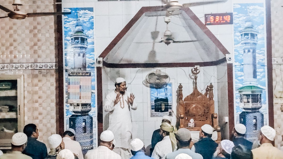 AbdulZabbarBd's tweet image. কুতুবপুরের মাহমুদপুর করিম মার্কেট মসজিদে মাগরিবের নামাজের পর মুসল্লিদের সাথে মতবিনিময় করছেন জামায়াতে ইসলামী মনোনীত এমপি প্রার্থী মাওলানা আবদুল জব্বার।

#AdminPost
#abdul_zabbar
#naryangonj4
#vote_for_abdulzabbar 
#VoteForDaripalla 
#চলো_একসাথে_গড়ি_বাংলাদেশ