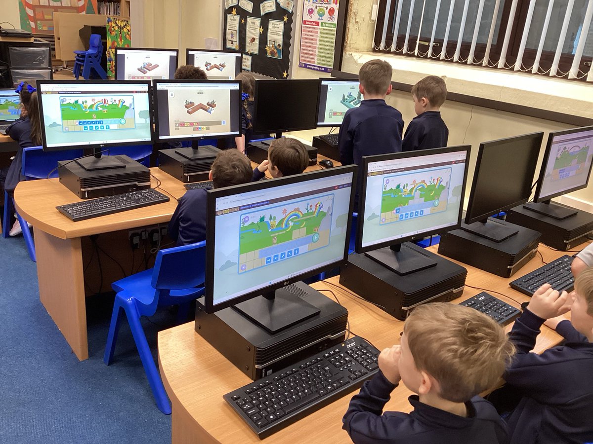 Sarah Broadfoot tweet media