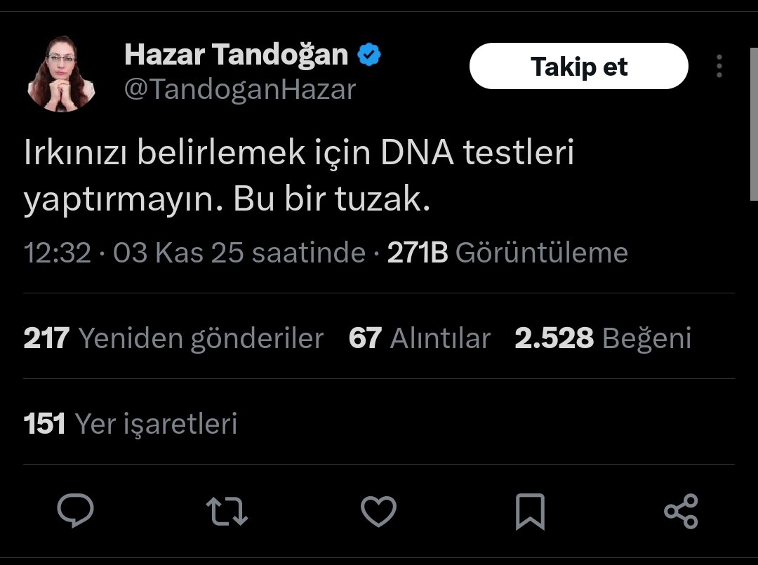 Aslında tımarhaneye yatması gereken insanların sosyal medyaya yön vermesi çok ilginç. 12 bin yıl önce Türkçeye dair bir dil mi vardı ki Göbeklitepe'de Türkler olsun? İnsanlık tarihini ve milli kimlikleri mistik fıstık şeylere alet eden toplumlar genelde pre-faşizm dönemindedir.