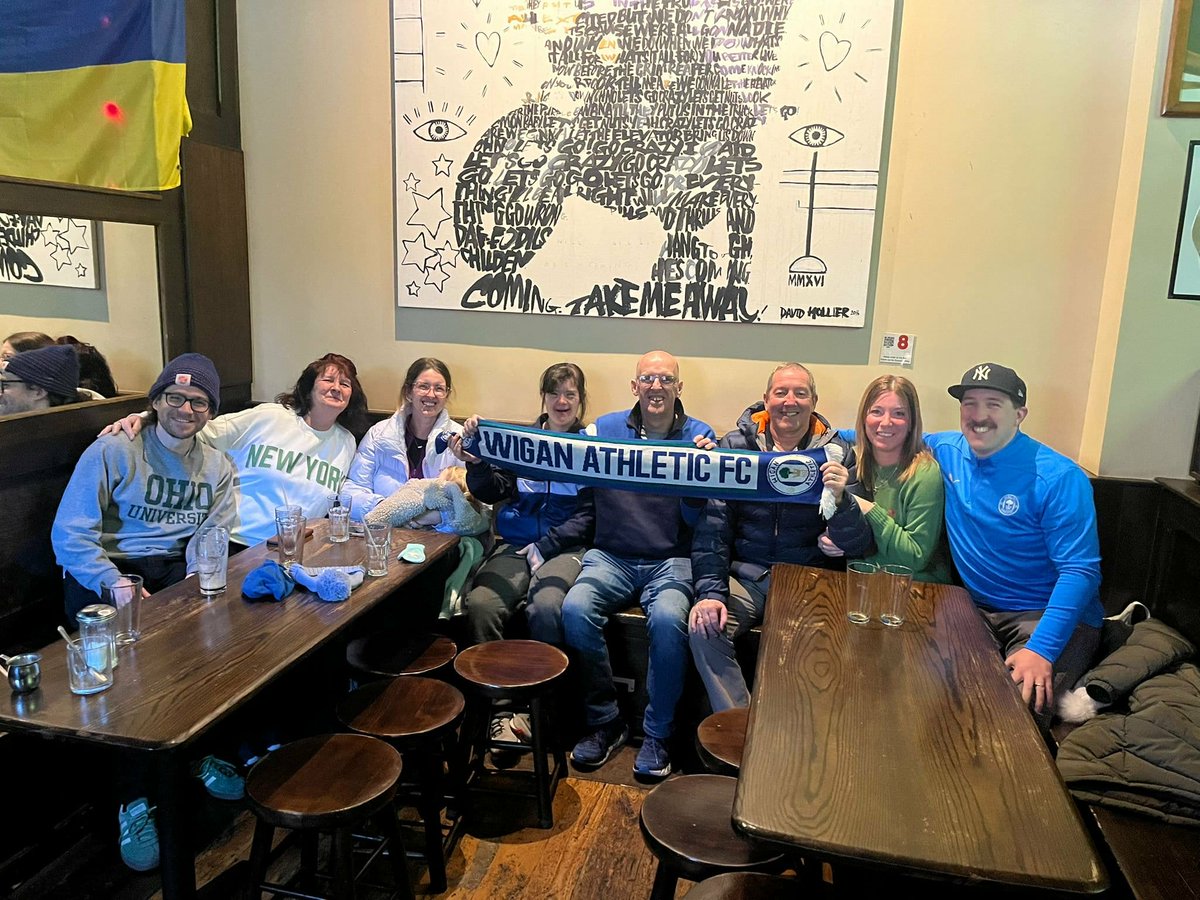 WigaNrthAmerica's tweet image. Had a great time celebrating Danielle&apos;s 30th birthday at Banter for the Stevenage match on Saturday. 

Please reach out if you&apos;re going to be visiting NYC over the coming months and would like to catch a match! #wafc @Ticsinnyc