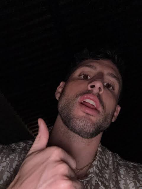 saopauIinx's tweet photo. pera ai gente https://t.co/kQry0qlqkM