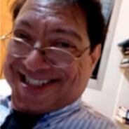 Oxente Shalon, deixa eu entrar na sinagoga?

O segurança