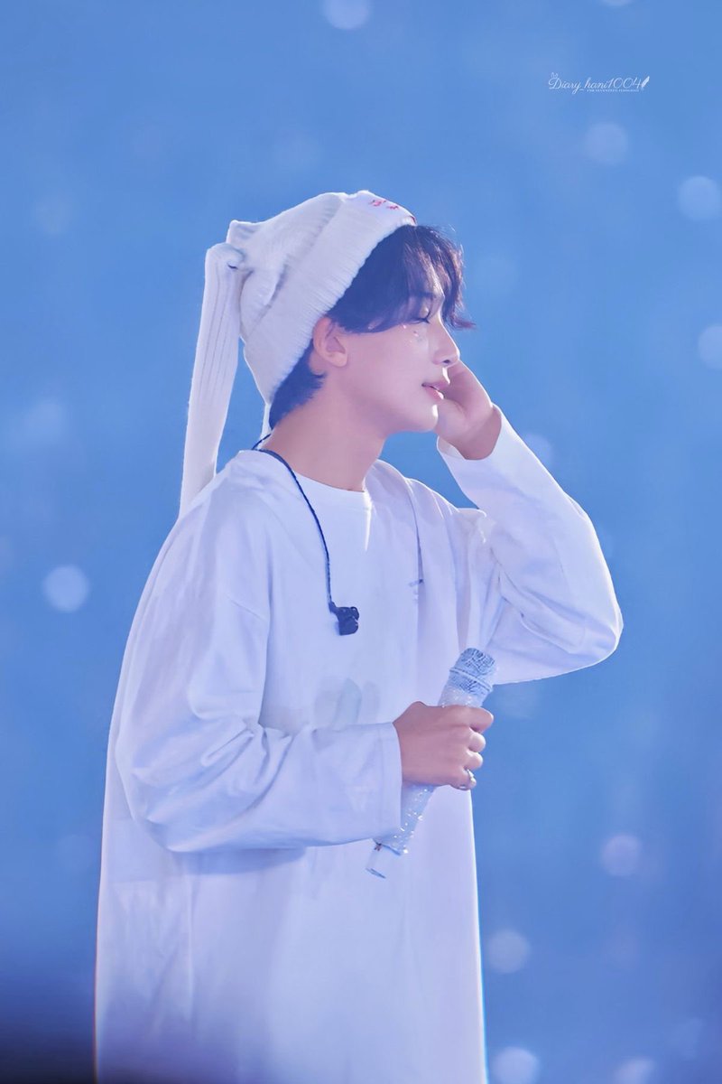 1567Kyo's tweet image. 元気にしてるかな。

今日もおつかれさまでした𓂃✩.*˚

D-206