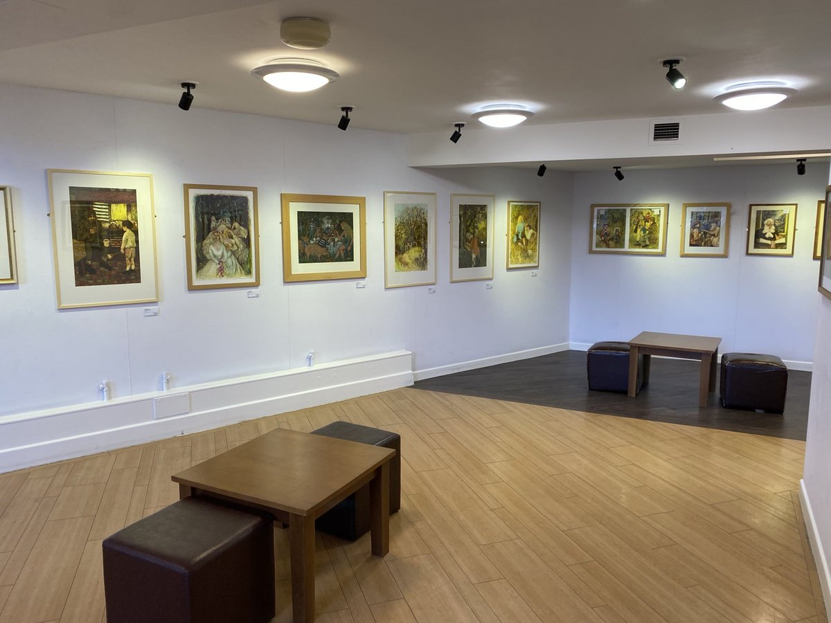 sock gallery tweet media