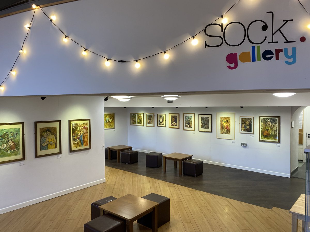 sock gallery tweet media