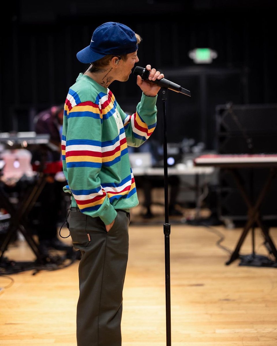 statsonjustin's tweet image. .@JustinBieber recieved over 900,00 new monthly listeners on Spotify yesterday, reaching a new peak of 105.3M listeners this month!