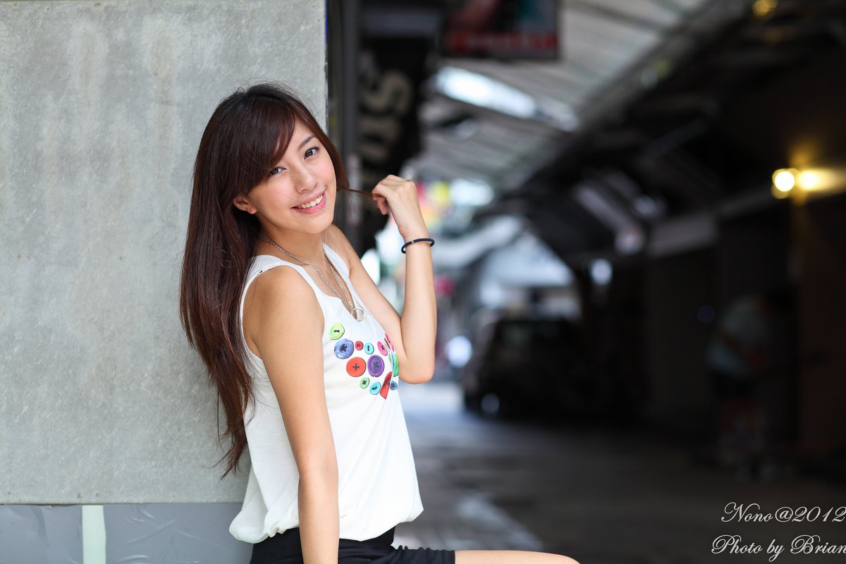 Daisymariaperez's tweet image. Digital Twin: Creating a virtual replica of physical objects or systems is helping optimize operations, predict failures, and test. Which application of Digital Twin do you find most interesting? #DigitalTwin #DigitalEngineering #Optimization