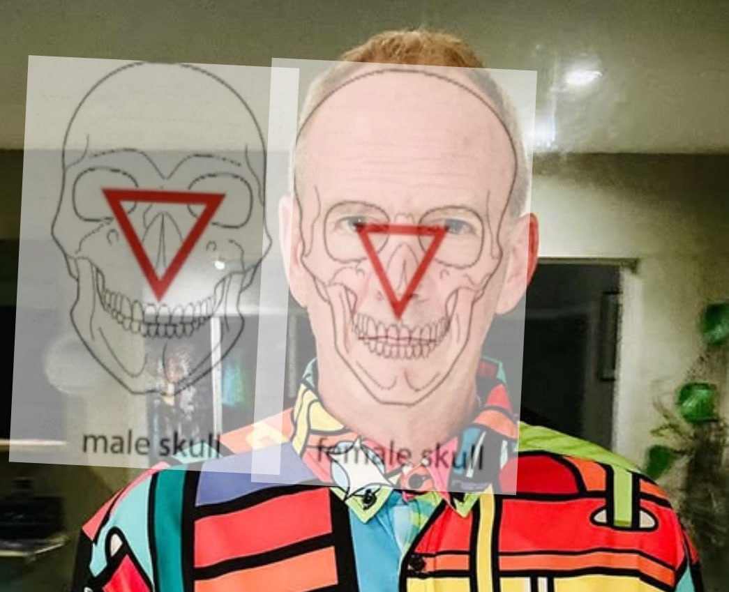 Humanbydesign3's tweet photo. #FatboySlim          #NormanCook #EGI https://t.co/avrJ3CXQn3