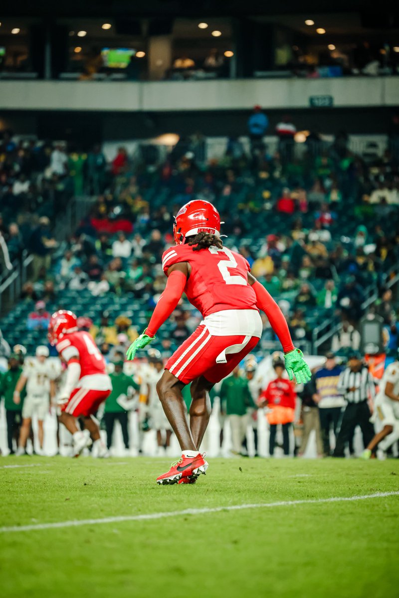 Wayne Favors III🦍 tweet media