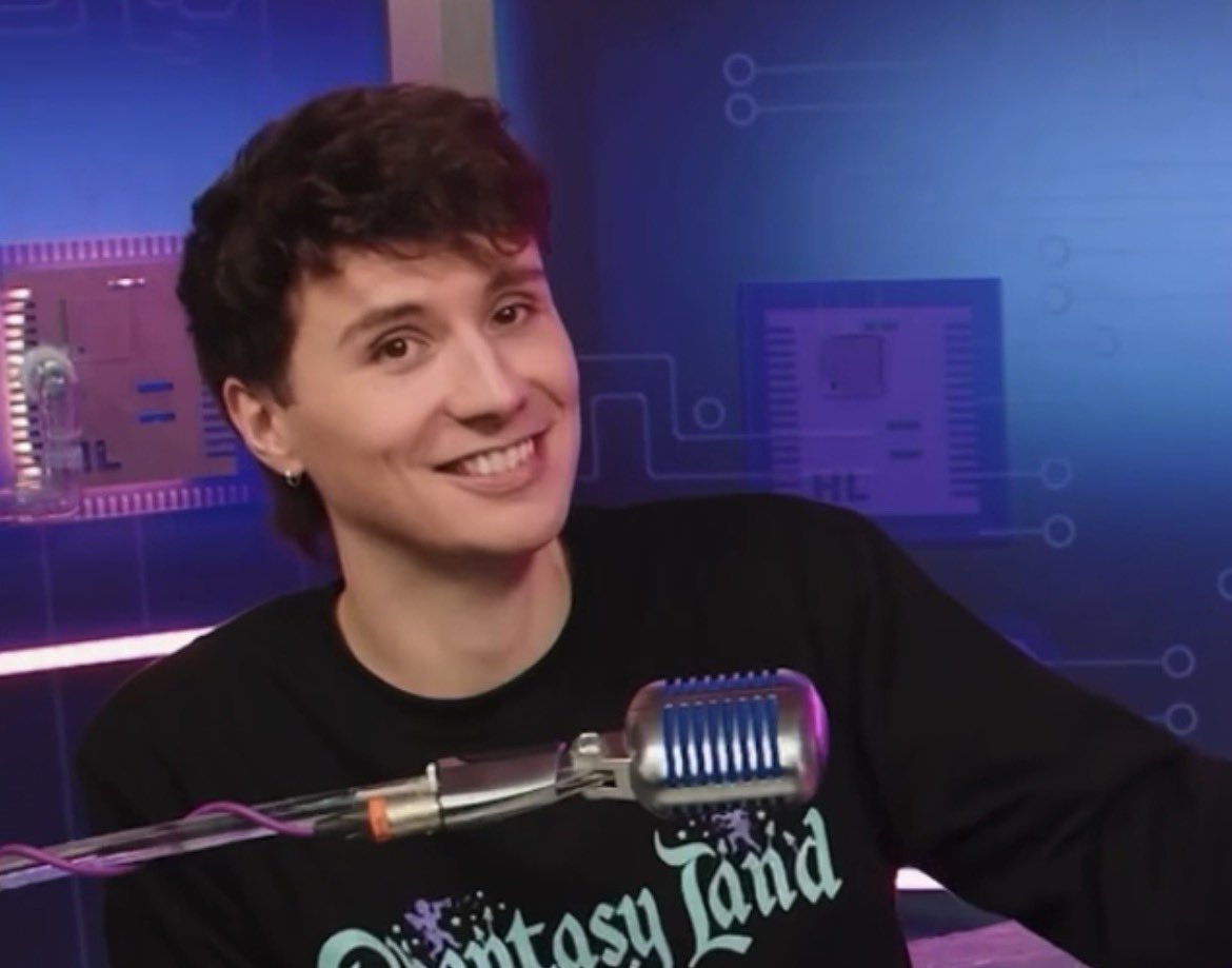 sara⊹₊⋆ tweet media