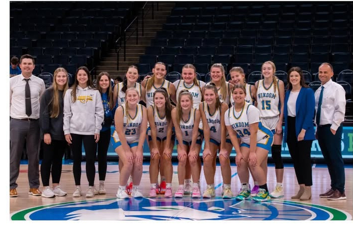 WindomEagles's tweet photo. Windom Girls &amp; Boys Basketball are headed to the Target Center on Saturday, Dec. 13!
Girls vs Luverne at 1pm, Boys at 3pm.

Your ticket gets you into BOTH games + a Timberwolves game of your choice.

🎟️ https://t.co/cSksGQUGpt https://t.co/msMaaR6ZTG