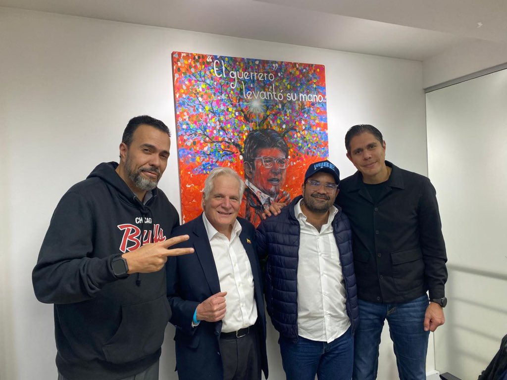 FuerzaMiPatria0's tweet photo. *🚨🇨🇴  #MiguelUribeSigue*

* Por Colombia, por la seguridad, por la vida y por la prosperidad de cada uno de los colombianos #MiguelUribeSigue 

* Con toda Colombia, con el apoyo de miles que creemos en este proyecto y estamos con @migueluribel hoy más que nunca #MiguelUribeSigue.

* Todo mi apoyo para @migueluribel, un hombre capaz y con el respaldo de la derecha de todo el país #MiguelUribeSigue.

* #MiguelUribeSigue de la mano del legado que dejó su hijo, con todo el apoyo de la militancia del partido y sobre todo con el amor y respeto de los colombianos.

* Sin ninguna el mejor candidato, un hombre de valores y con muchísima valentía que tiene mi respeto y respaldo #MiguelUribeSigue.

* #MiguelUribeSigue por todos los que quieren que vuelva la seguridad.