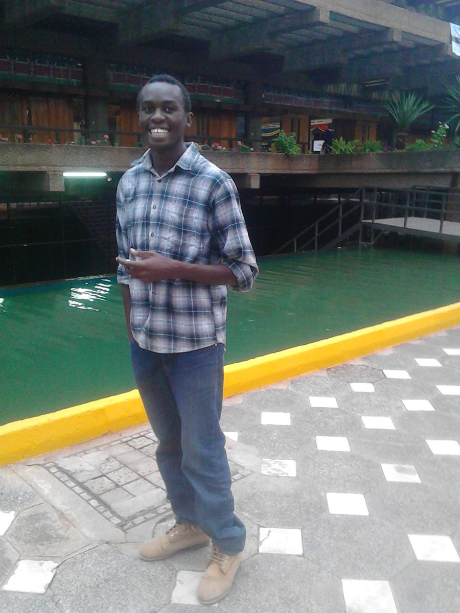 Osama_otero's tweet image. My first time in Nairobi 10yrs ago. This is the only photo where I have a genuine smile.