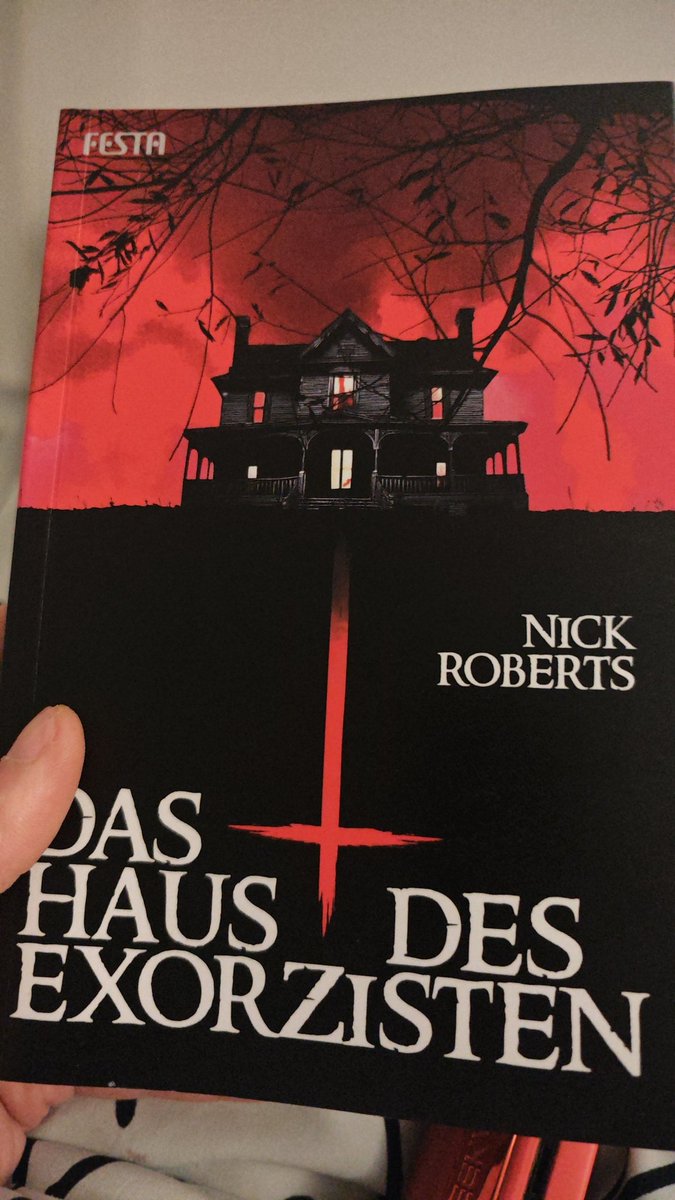 <a href="/spookywv/">Nick Roberts</a> 

thank you for this awesome Book 👹👍👍👍